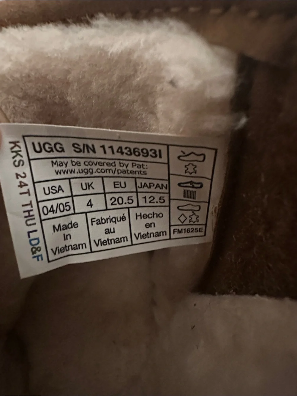 UGG Mini Boots in Chestnut - Toddler